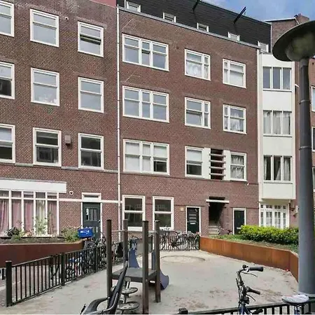 Daire Modern & Spacious 2Bed Apartment, Great Location Amsterdam