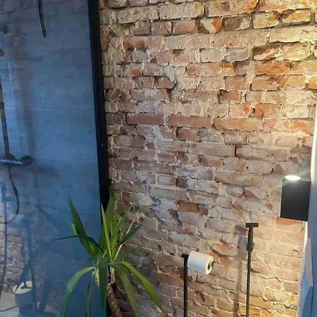 Modern & Spacious 2Bed Apartment, Great Location Апартаменты *